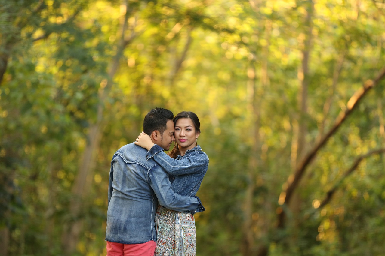 李承铉生日戚薇送四大名著，欧阳妮妮即将当妈的幸福时刻-第1张图片-捷宸网络